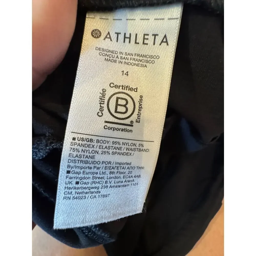 Athleta Black Athletic Shorts Womens Size 14 Zipper Pocket Performance